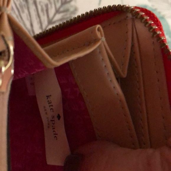 Kate ♠️ Spade Checkbook Wallet - Picture 5 of 5